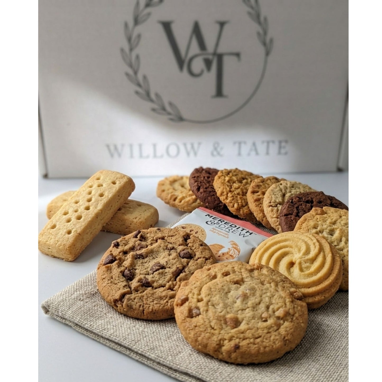 Willow & Tate Biscuit Gift Set | 20 Individually Wrapped Luxury Biscuits | Premium Gift Box for Birthdays, Thank You & Tea Lovers